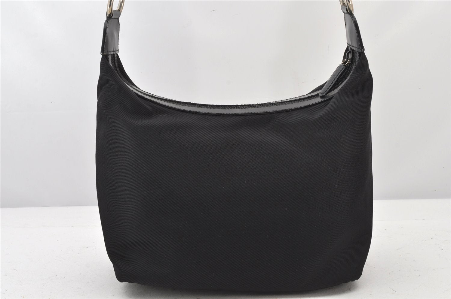 Authentic GUCCI Vintage Bamboo Shoulder Hand Bag Purse Nylon Leather Black 5067K