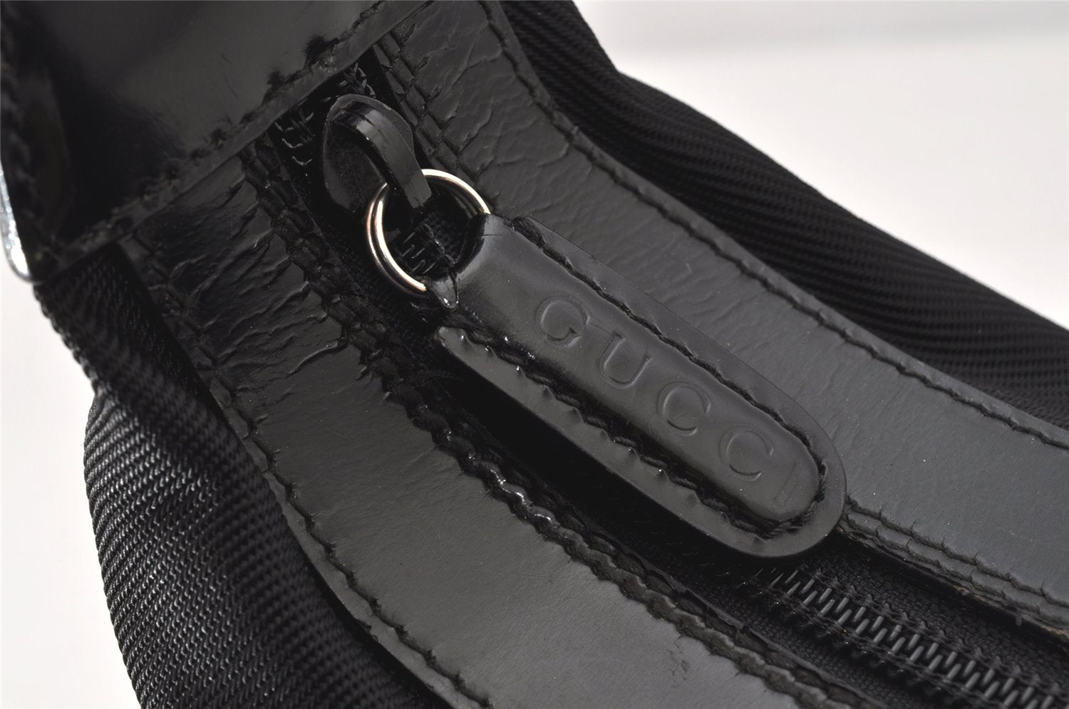 Authentic GUCCI Vintage Bamboo Shoulder Hand Bag Purse Nylon Leather Black 5067K