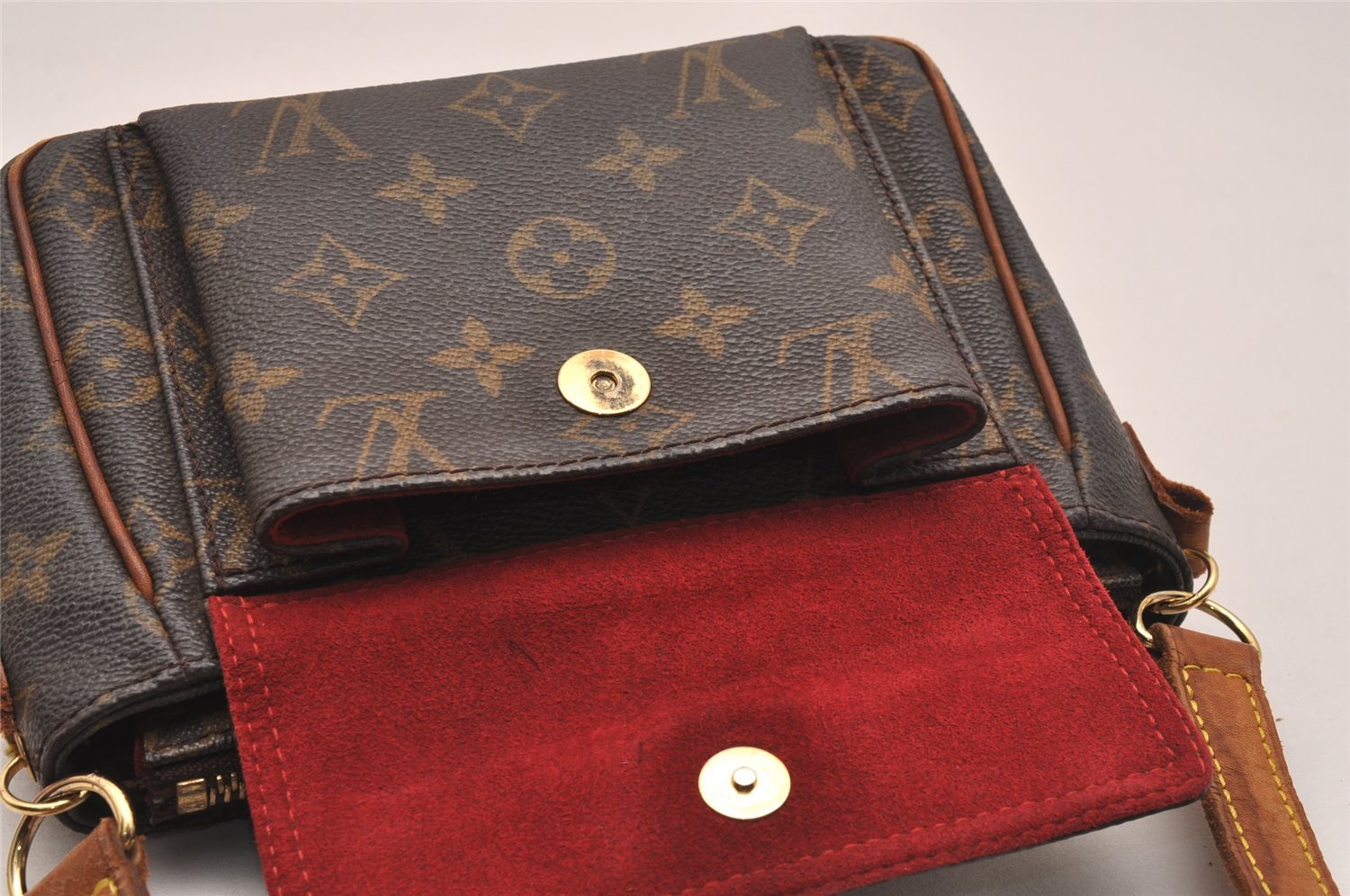 Authentic Louis Vuitton Monogram Viva Cite PM Shoulder Cross Bag M51165 LV 5068J