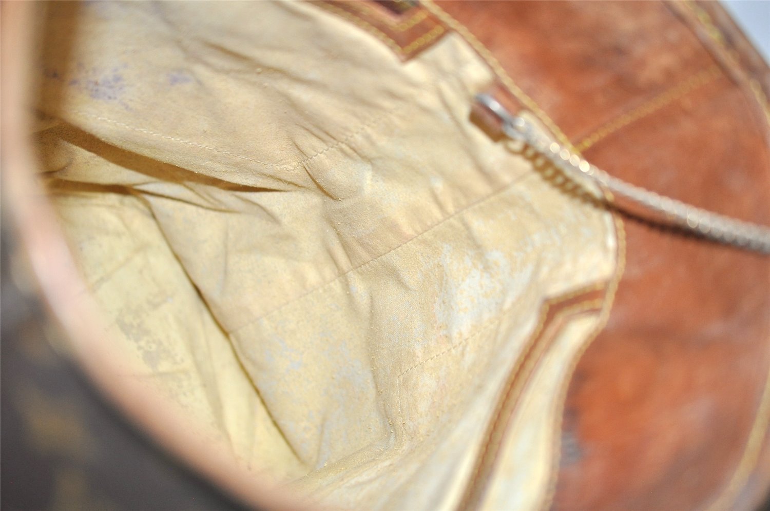 Authentic Louis Vuitton Monogram Bucket GM Shoulder Bag Old Model Junk 5069I