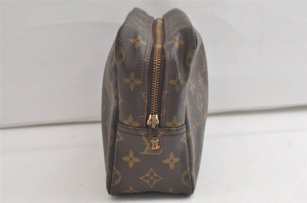 Auth Louis Vuitton Monogram Trousse Toilette 28 Clutch Hand Bag M47522 LV 5069K