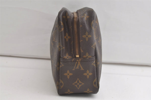 Auth Louis Vuitton Monogram Trousse Toilette 28 Clutch Hand Bag M47522 LV 5069K
