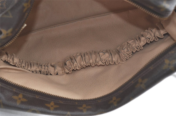 Auth Louis Vuitton Monogram Trousse Toilette 28 Clutch Hand Bag M47522 LV 5069K