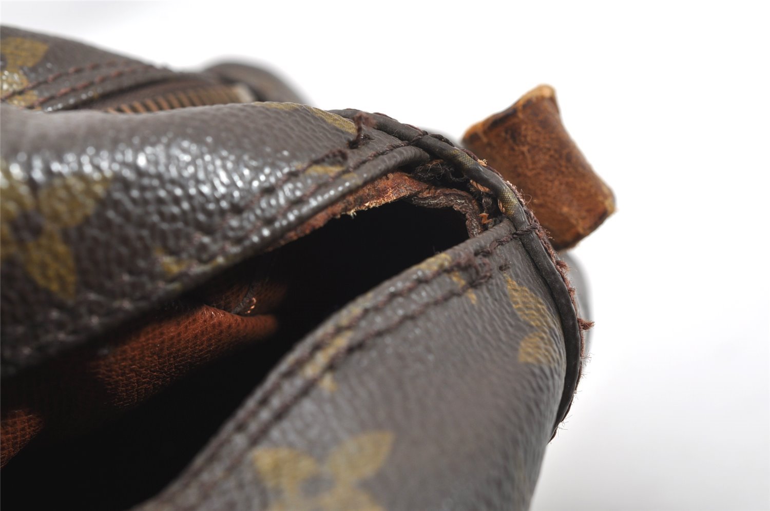 Authentic Louis Vuitton Monogram Nile Shoulder Cross Bag M45244 LV Junk 5070J