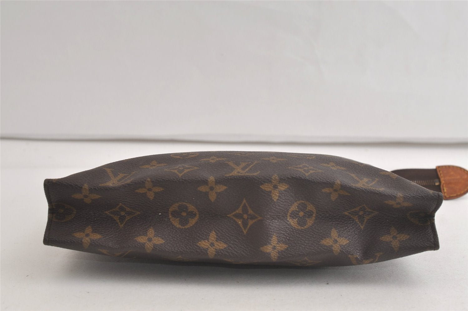 Authentic Louis Vuitton Monogram Poche Toilette 26 M47542 Cosmetics Pouch 5070K