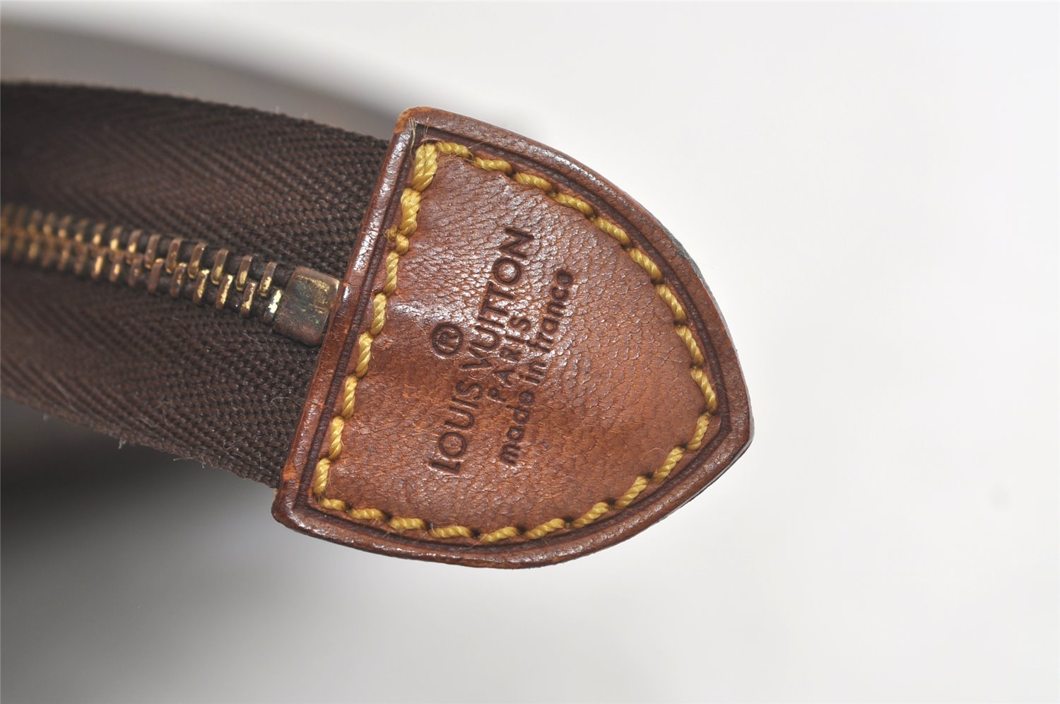 Authentic Louis Vuitton Monogram Poche Toilette 26 M47542 Cosmetics Pouch 5070K