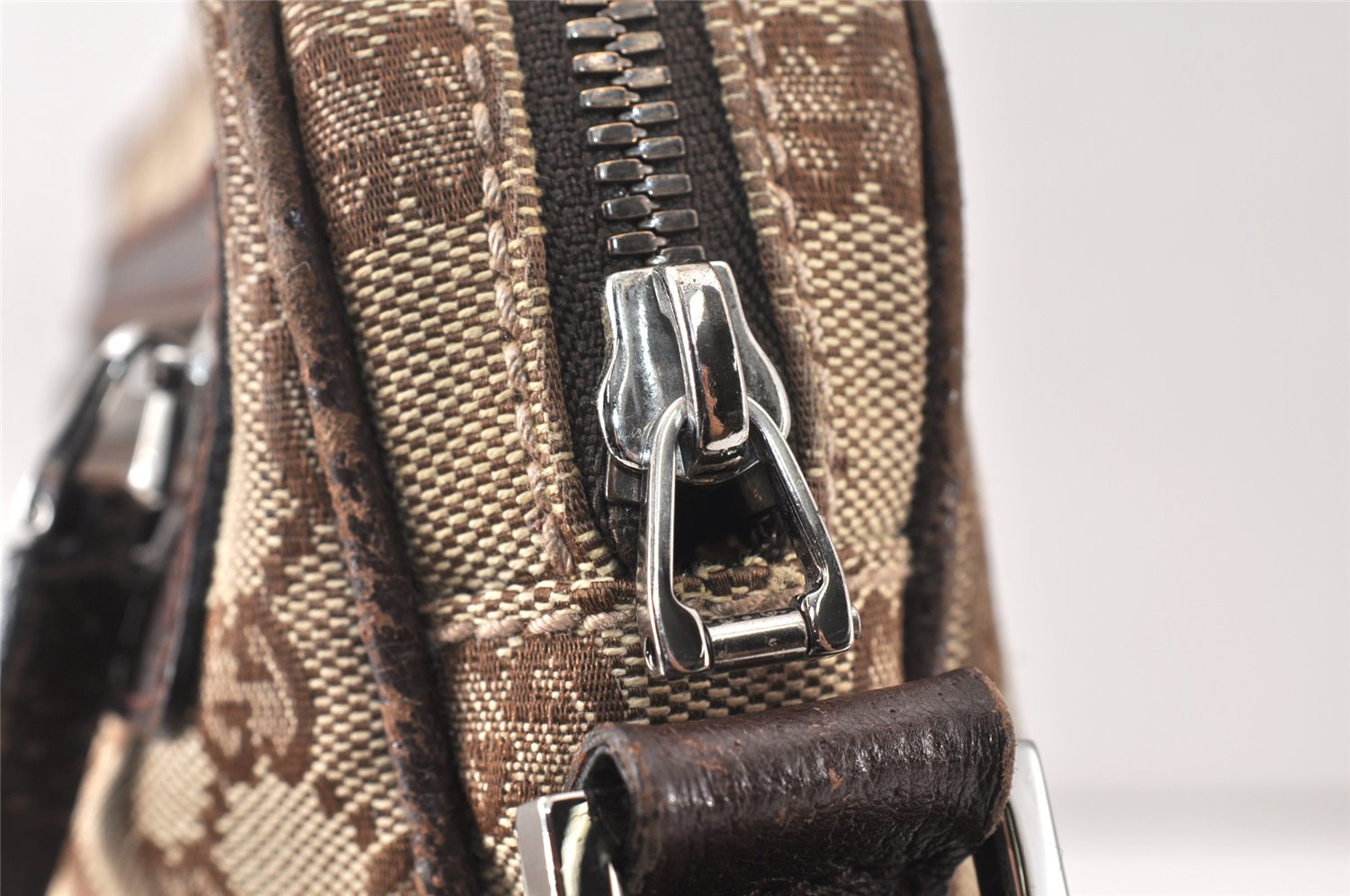 Authentic GUCCI Shoulder Cross Body Bag GG Canvas Leather 92551 Brown 5076K