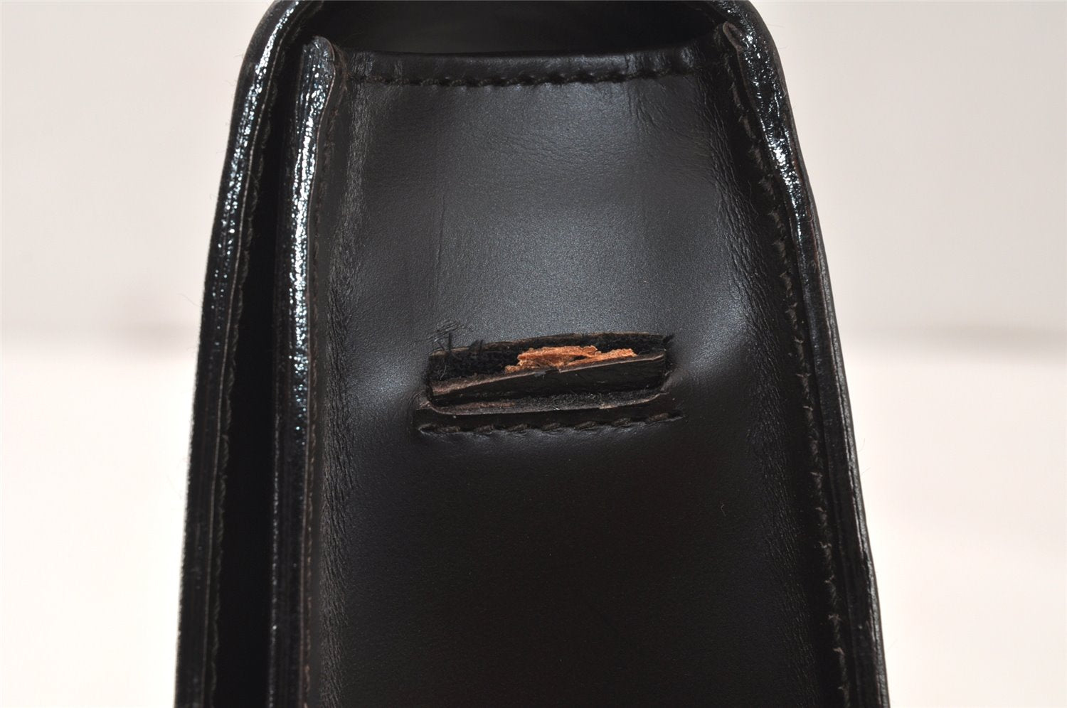Authentic GUCCI Vintage Shoulder Cross Body Bag Purse Leather Brown Junk 5078K
