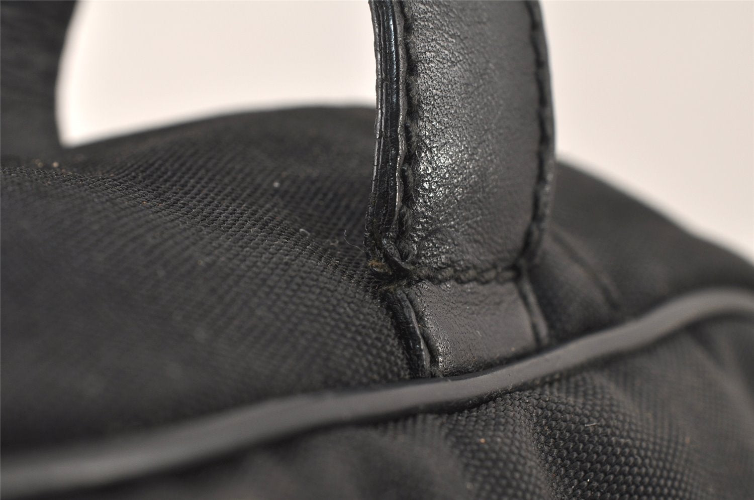 Authentic GUCCI Clutch Hand Bag Purse Nylon Leather 131224 Black Junk 5080K