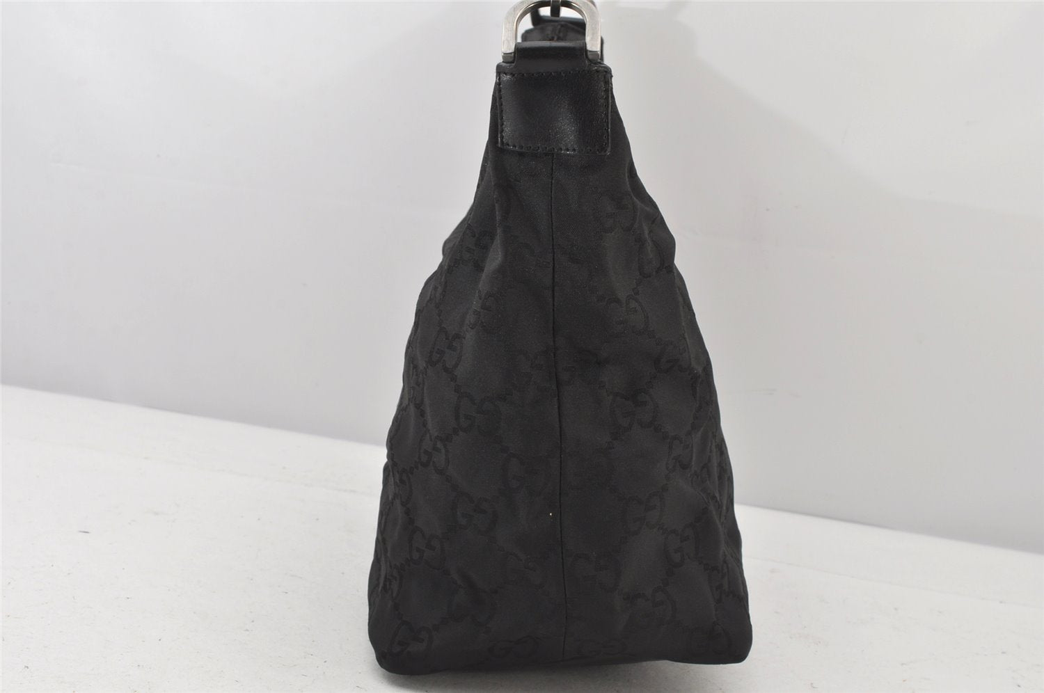Authentic GUCCI Bamboo Shoulder Hand Bag Purse Nylon Leather 0000531 Black 5084K