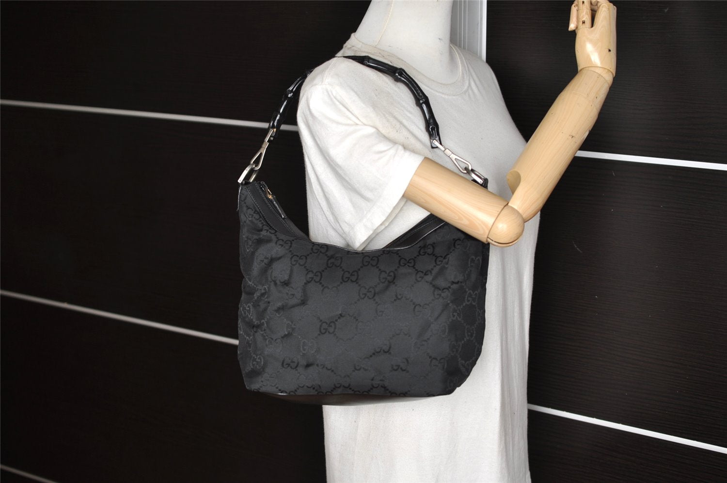 Authentic GUCCI Bamboo Shoulder Hand Bag Purse Nylon Leather 0000531 Black 5084K