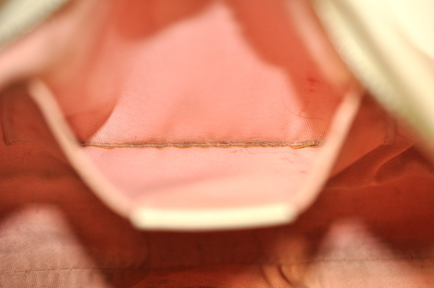 Authentic GUCCI Abbey Shoulder Bag Purse GG Canvas Leather 130939 Pink 5089I