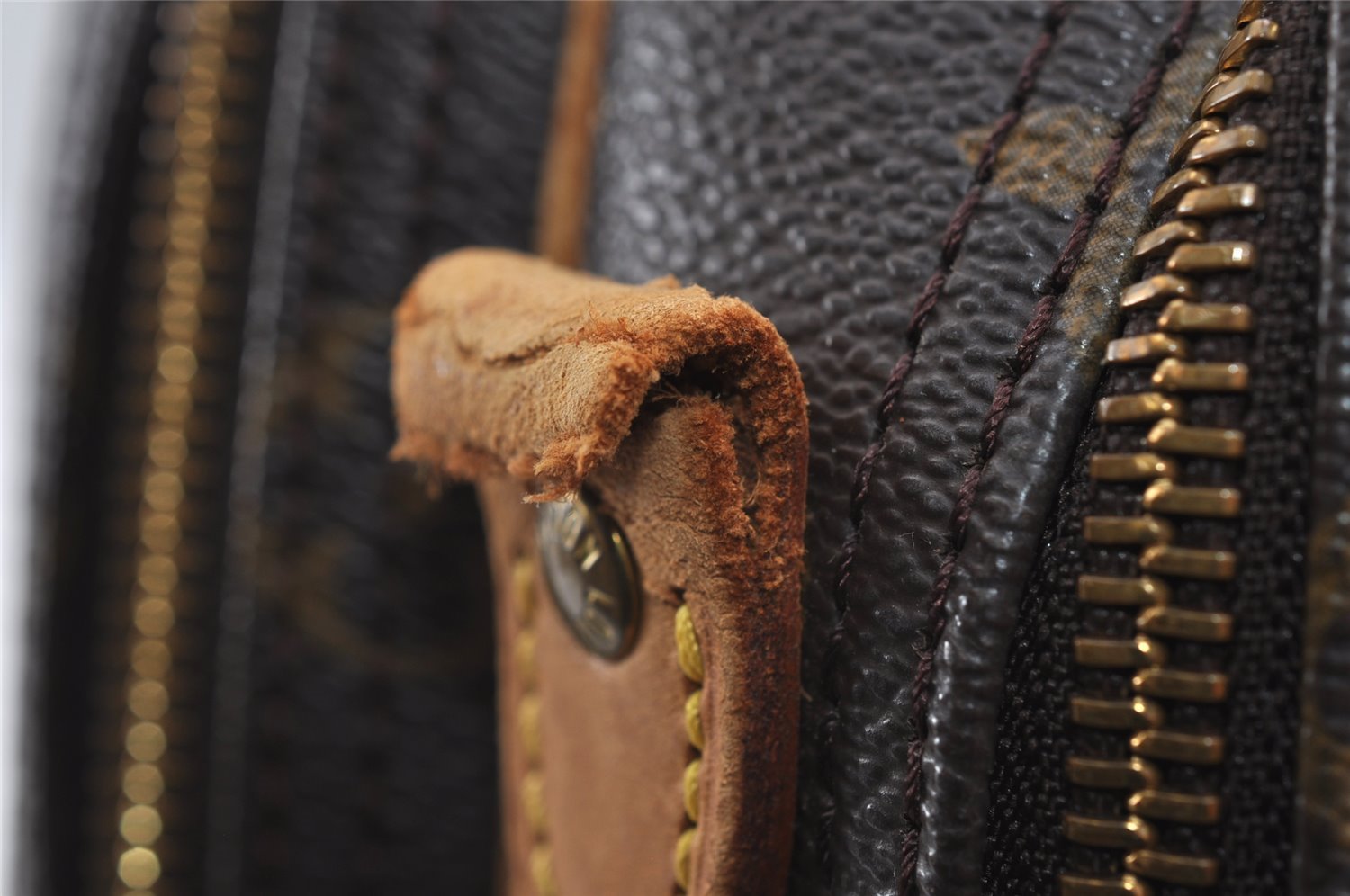 Authentic Louis Vuitton Monogram Reporter PM Shoulder Bag M45254 LV Junk 5090I