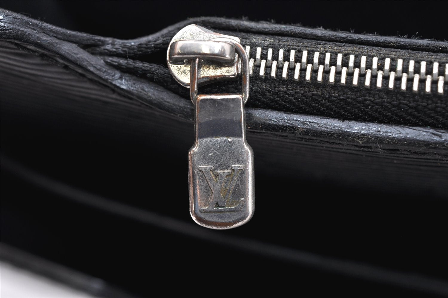 Auth Louis Vuitton Taiga Laguito Business Bag Briefcase Black M31092 LV 5096K