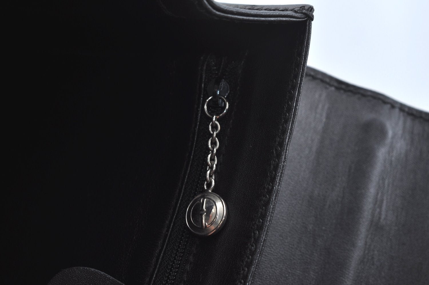 Authentic GUCCI Vintage 2Way Shoulder Hand Bag Purse Leather Black 5098H