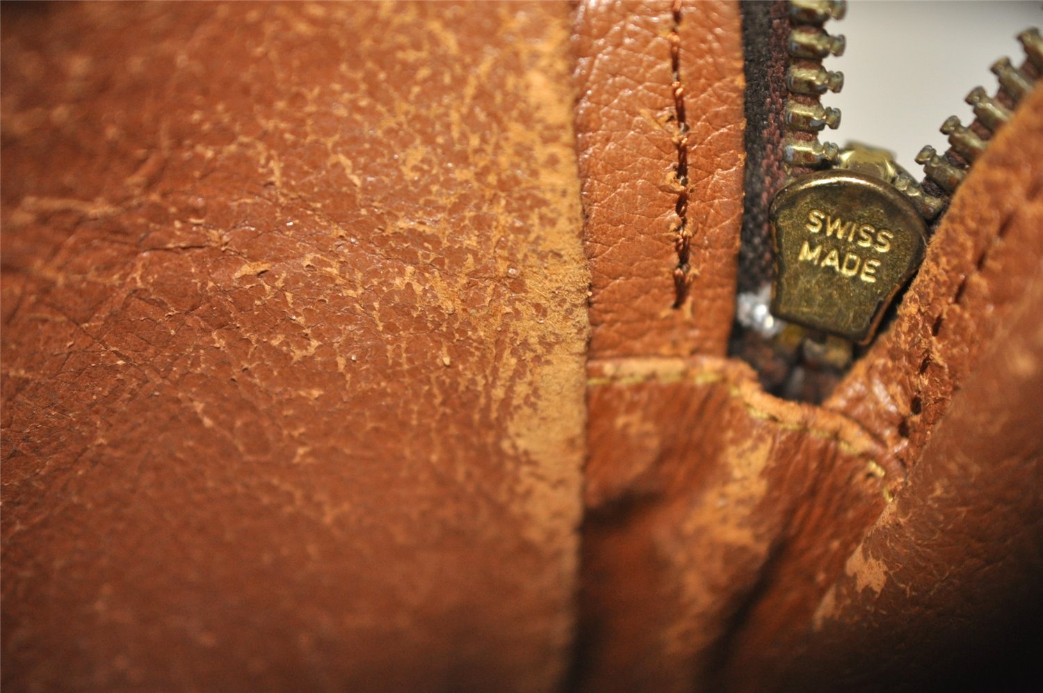 Auth Louis Vuitton Monogram Mini Poche Danube Shoulder Cross Bag Old Model 5098I