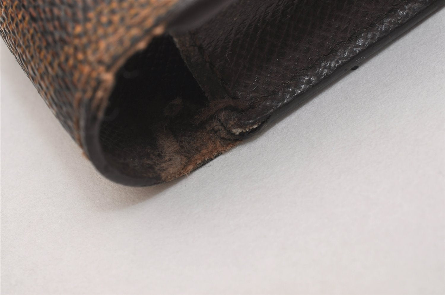 Authentic Louis Vuitton Damier Etui Cigarette Case N63024 LV 5100J