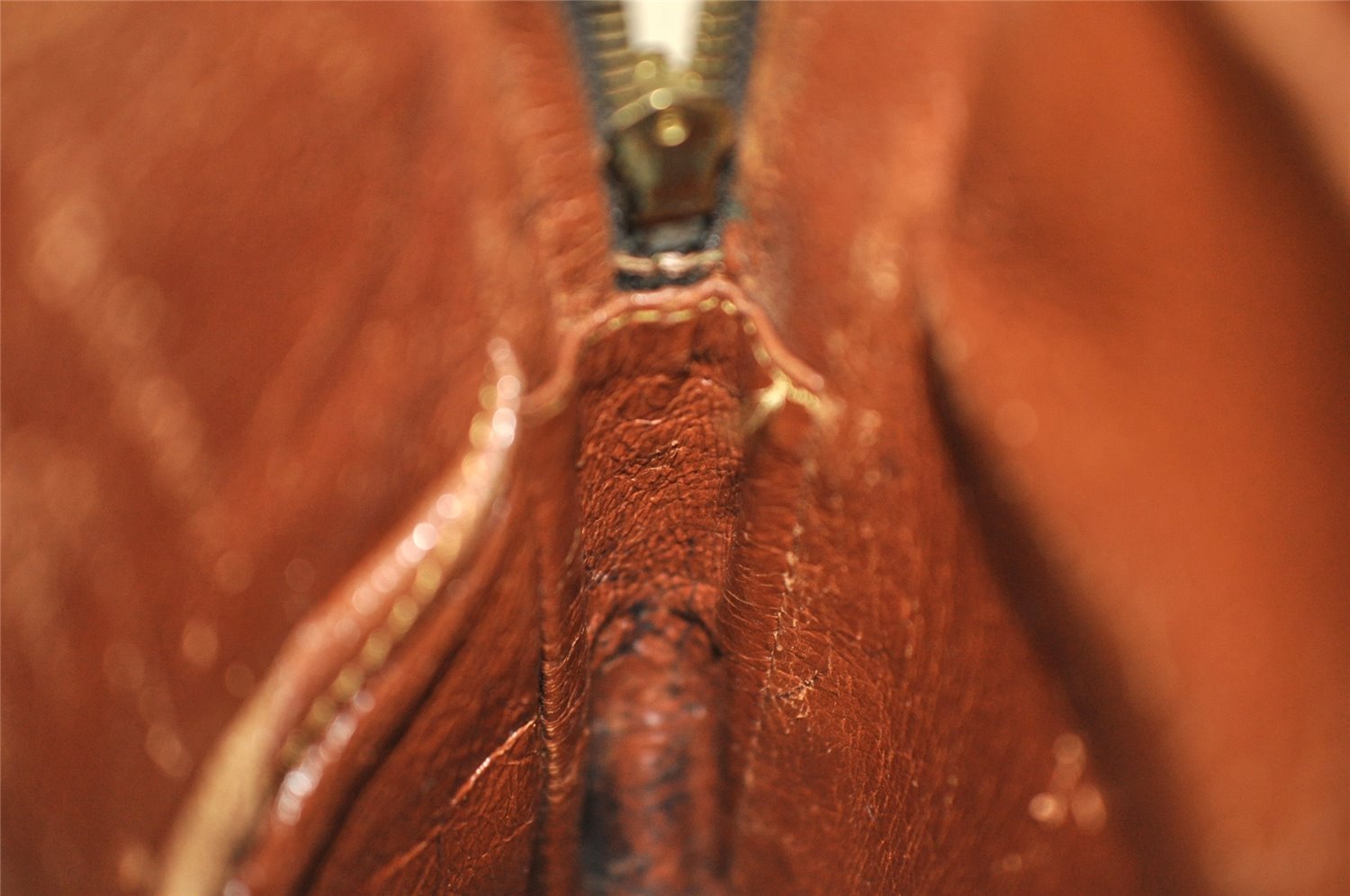 Authentic Louis Vuitton Monogram Amazone Shoulder Cross Bag Old Model Junk 5101I