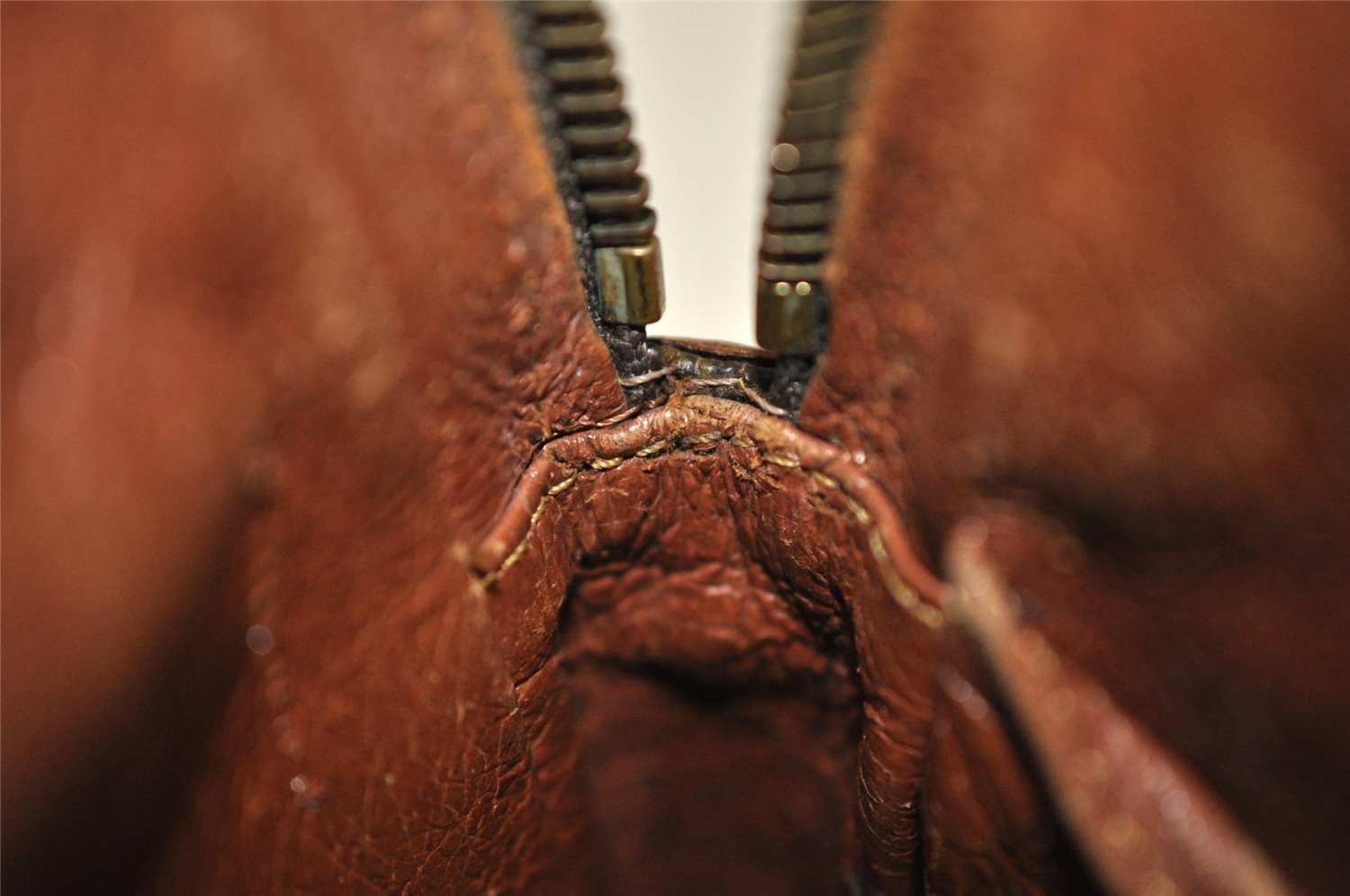 Authentic Louis Vuitton Monogram Amazone Shoulder Cross Bag Old Model Junk 5101I