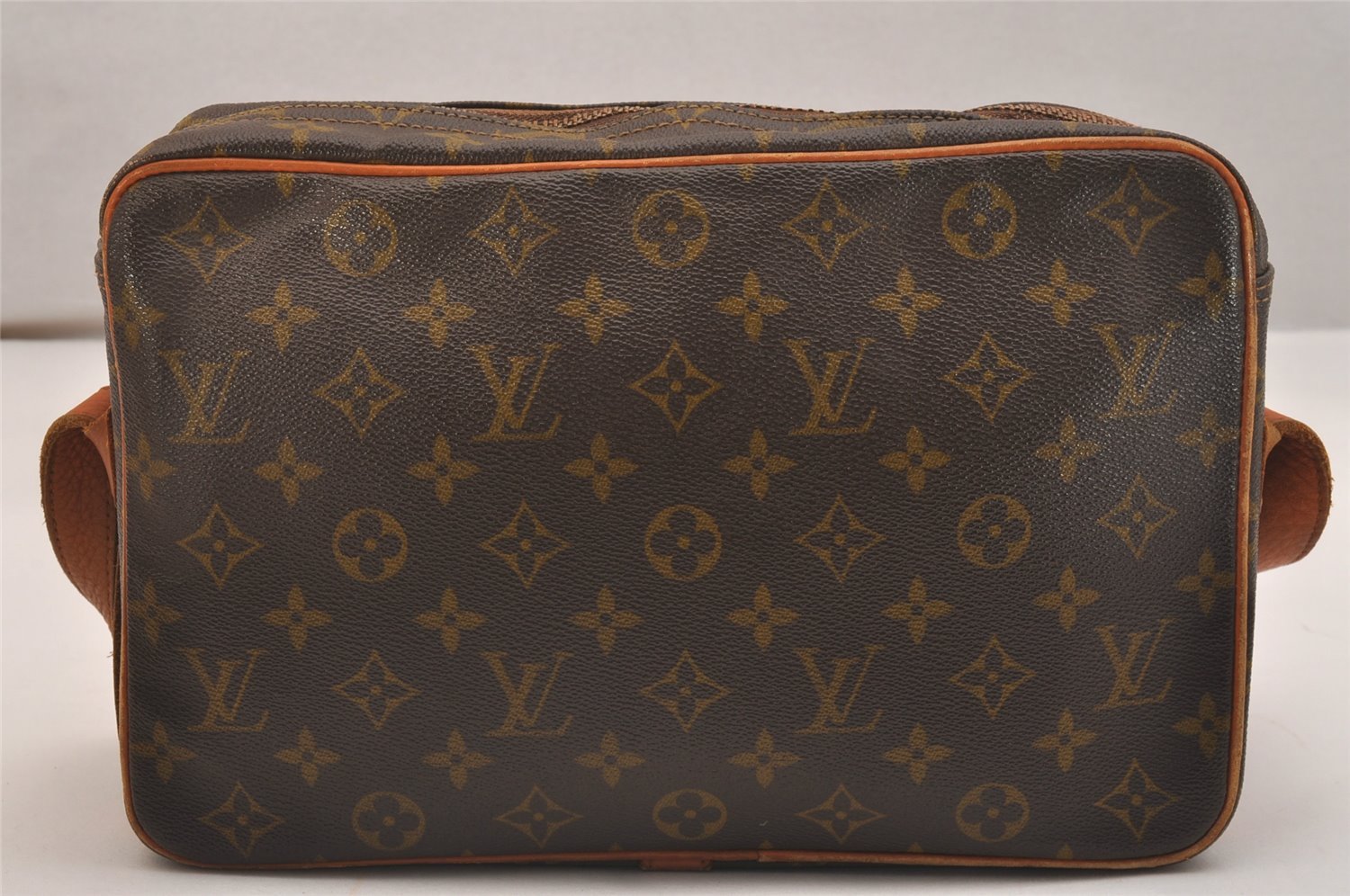 Auth Louis Vuitton Monogram Sac Bandouliere 30 Shoulder Bag USA Model Junk 5104J