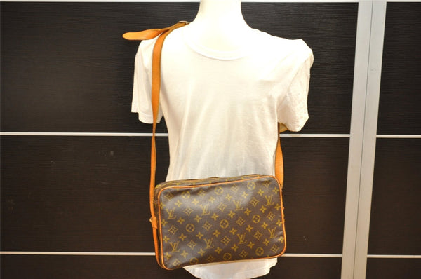 Auth Louis Vuitton Monogram Sac Bandouliere 30 Shoulder Bag USA Model Junk 5104J