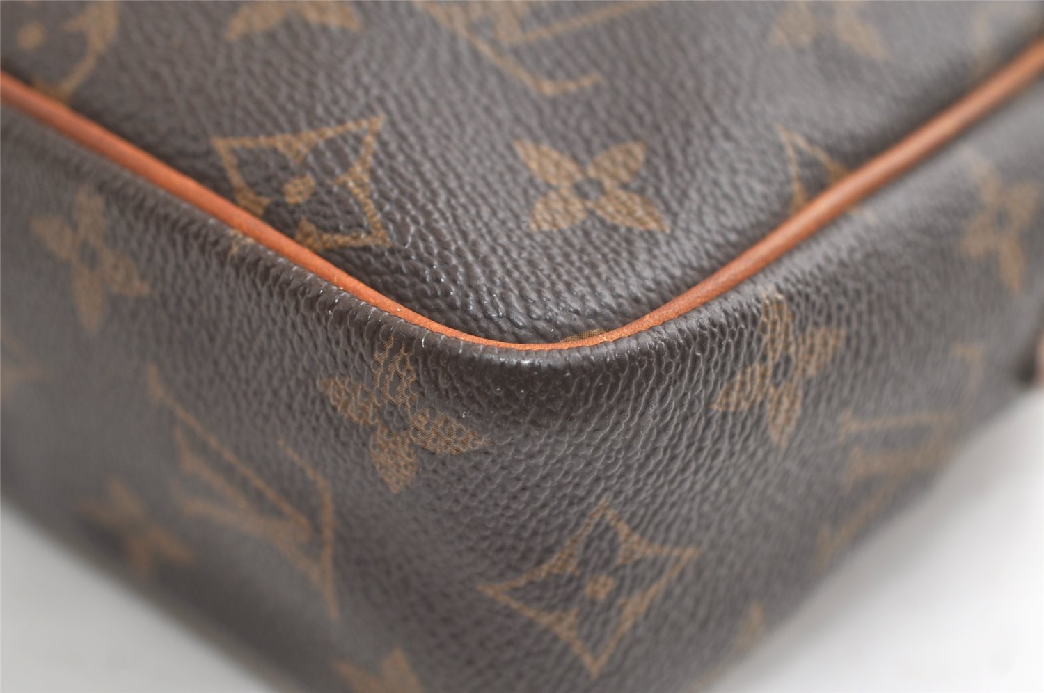 Authentic Louis Vuitton Monogram Compiegne 23 Clutch Hand Bag M51847 LV 5104K