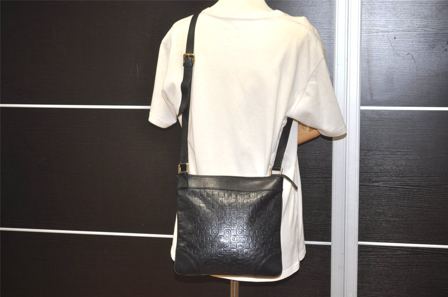 Authentic GUCCI Horsebit Motif Shoulder Crossbody Bag Leather 272396 Black 5114I