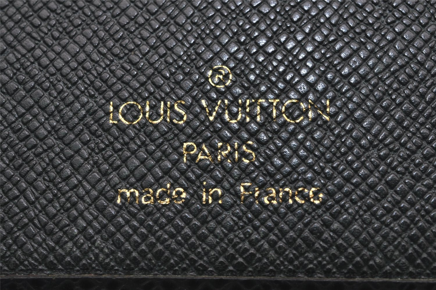 Auth Louis Vuitton Taiga Porte Valeurs Cartes Credit Wallet M30394 Green 5114J