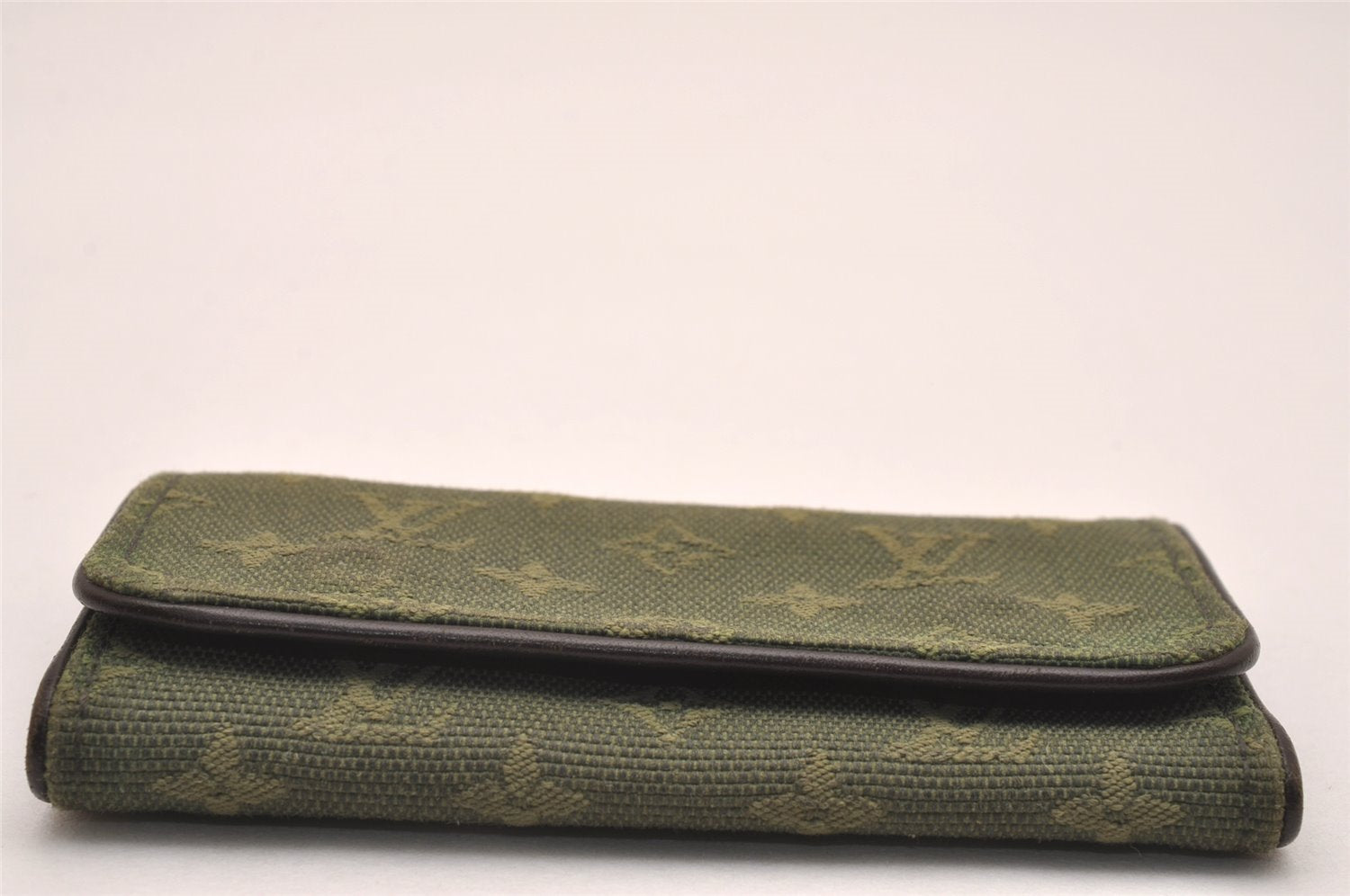 Auth Louis Vuitton Monogram Mini Multicles 4 Four Hooks Key Case Khaki LV 5117J