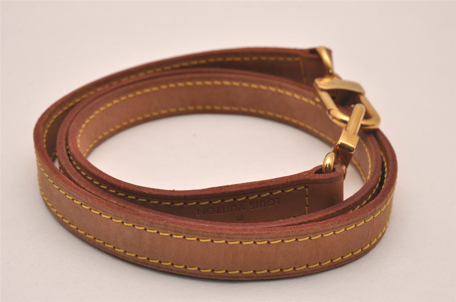 Authentic Louis Vuitton Leather Shoulder Strap Beige 38.8