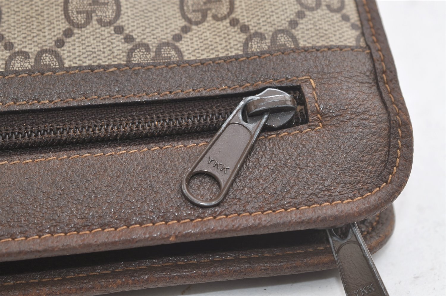 Authentic GUCCI Vintage Clutch Hand Bag Purse GG PVC Leather Brown 5122K