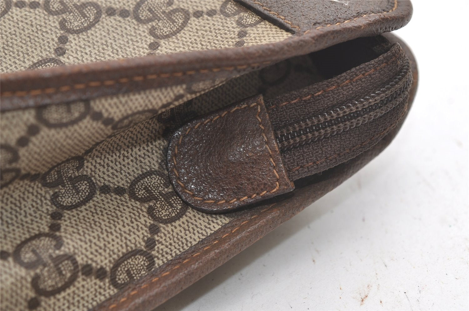 Authentic GUCCI Vintage Clutch Hand Bag Purse GG PVC Leather Brown 5122K