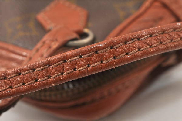 Authentic Louis Vuitton Monogram Pochette Sport Clutch Hand Bag Old Model 5124K