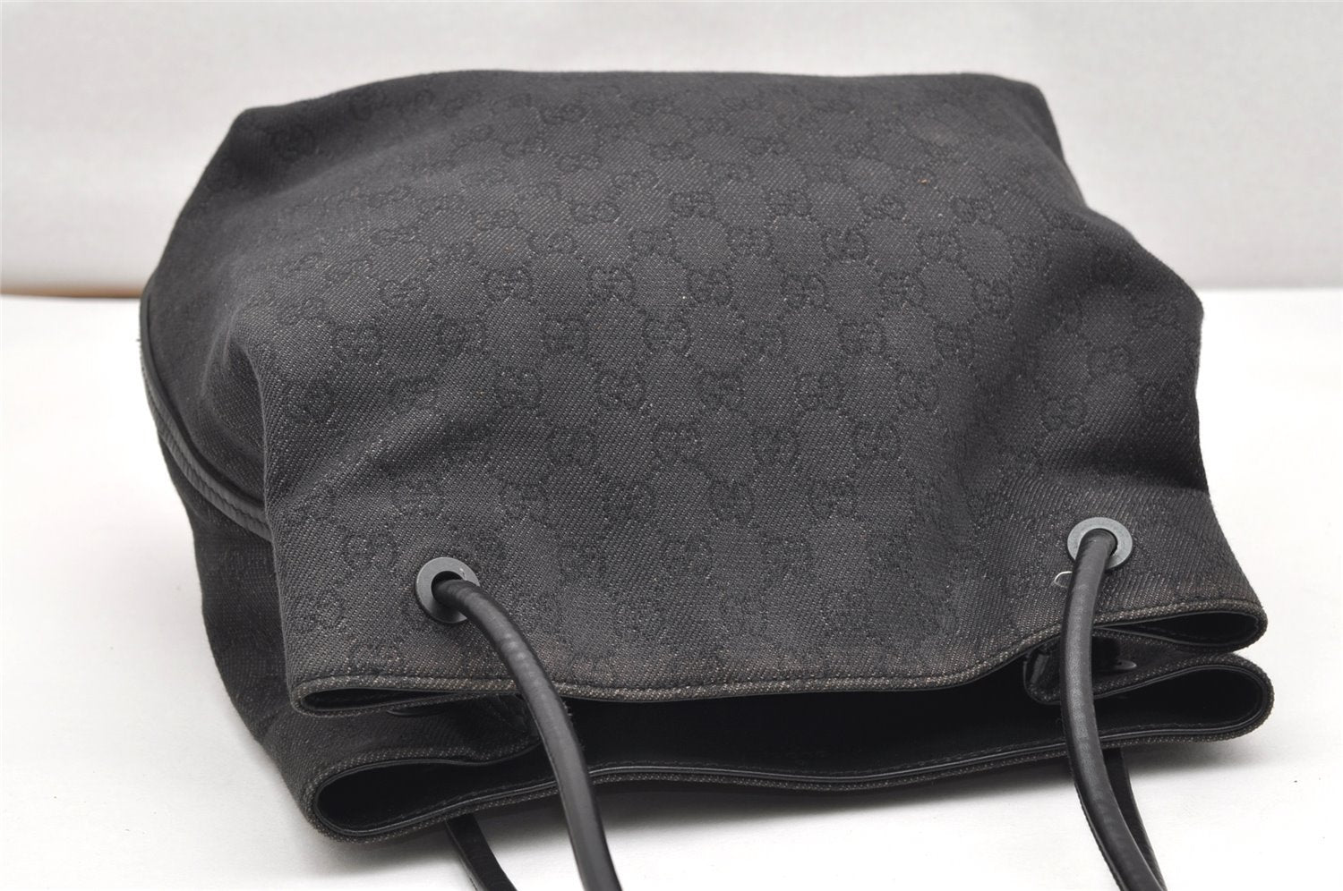 Authentic GUCCI Vintage Shoulder Tote Bag GG Canvas Leather 101341 Black 5130K