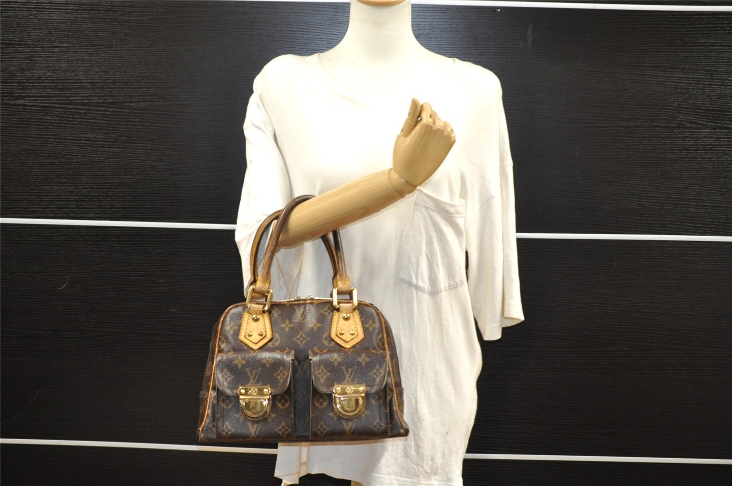 Authentic Louis Vuitton Monogram Manhattan PM Hand Bag Purse M40026 LV 5137I