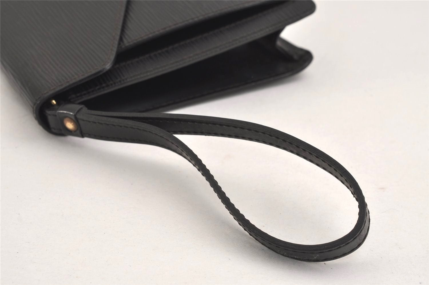 Authentic Louis Vuitton Epi Sellier Dragonne Clutch Bag Black M52612 LV 5139J