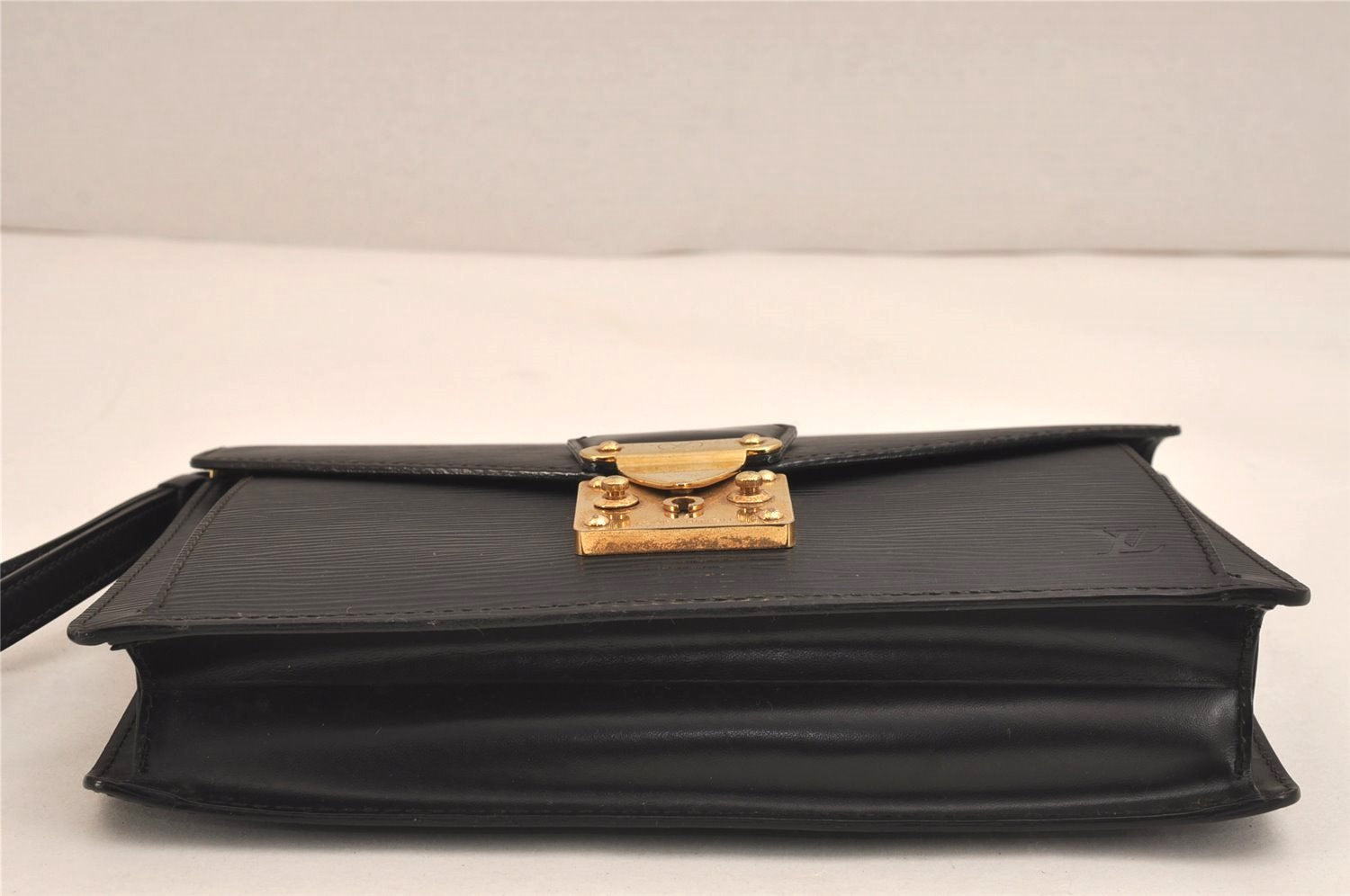Authentic Louis Vuitton Epi Sellier Dragonne Clutch Bag Black M52612 LV 5139J