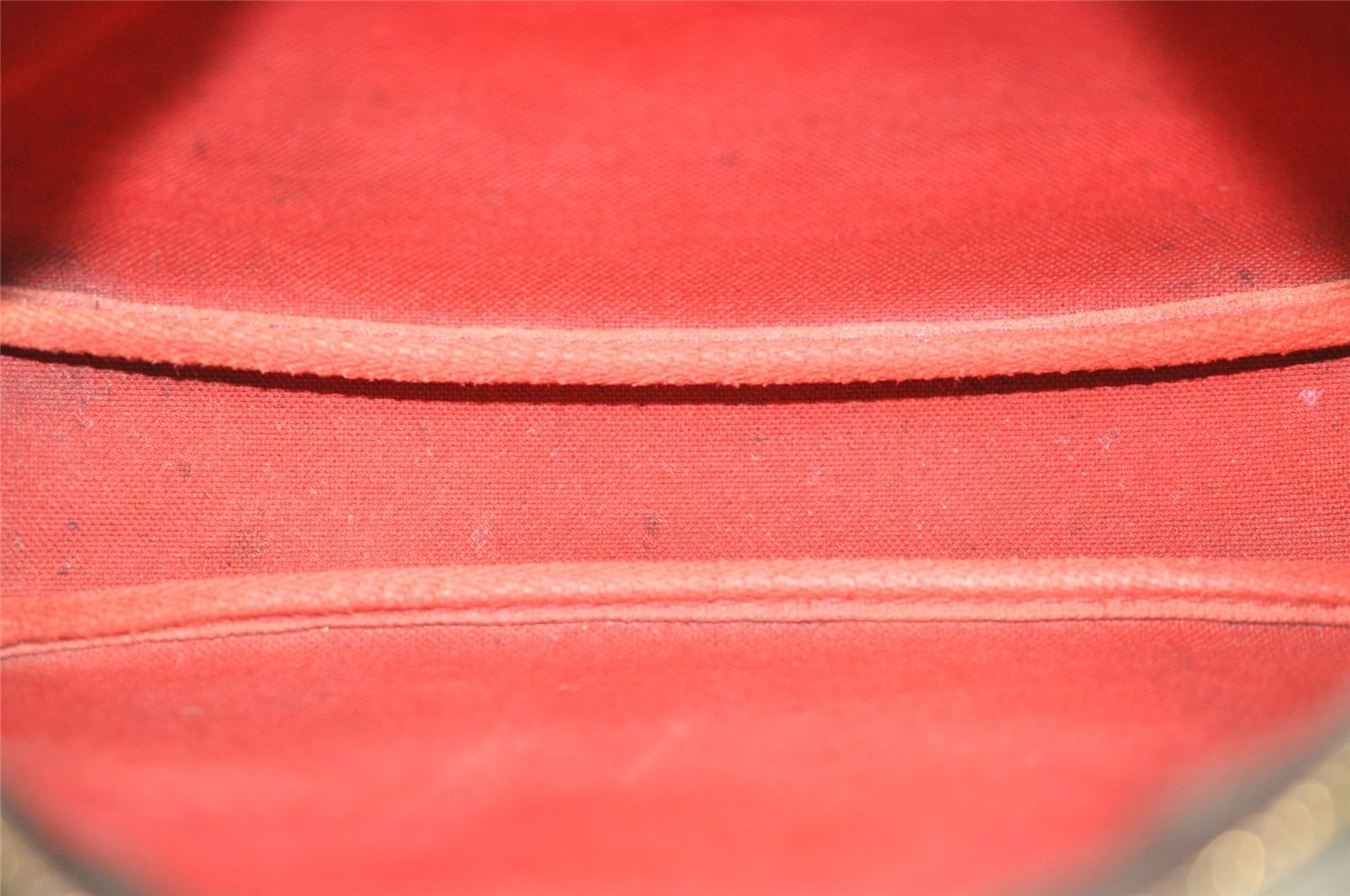 Authentic Louis Vuitton Damier Pochette Accessoires Pouch Purse N51985 LV 5140J