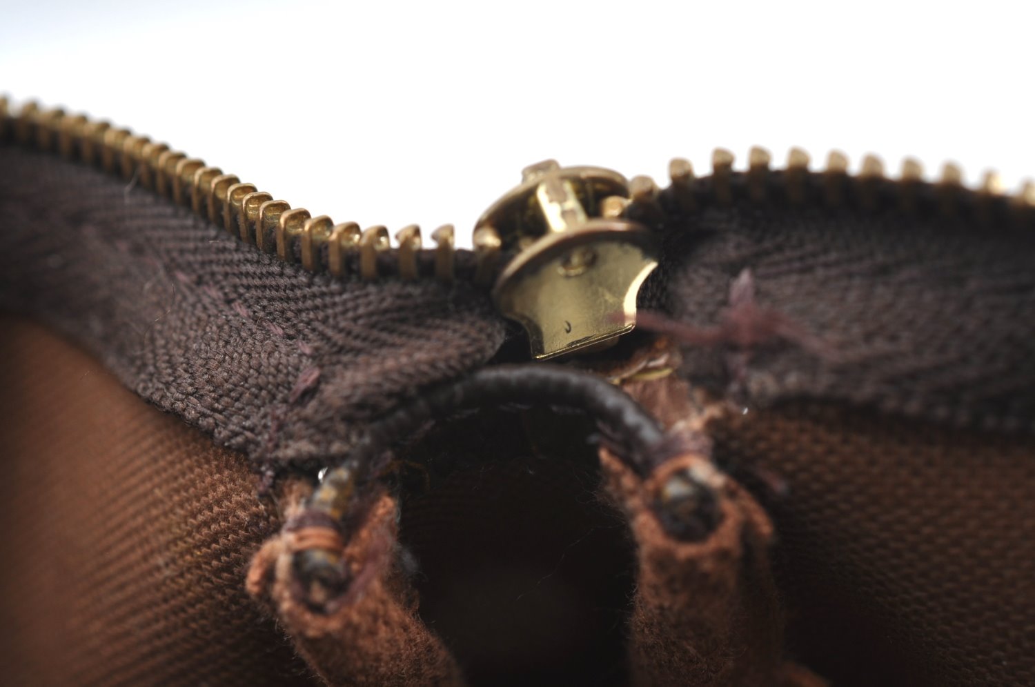 Authentic Louis Vuitton Monogram Pochette Accessoires Pouch M51980 Junk 5141J