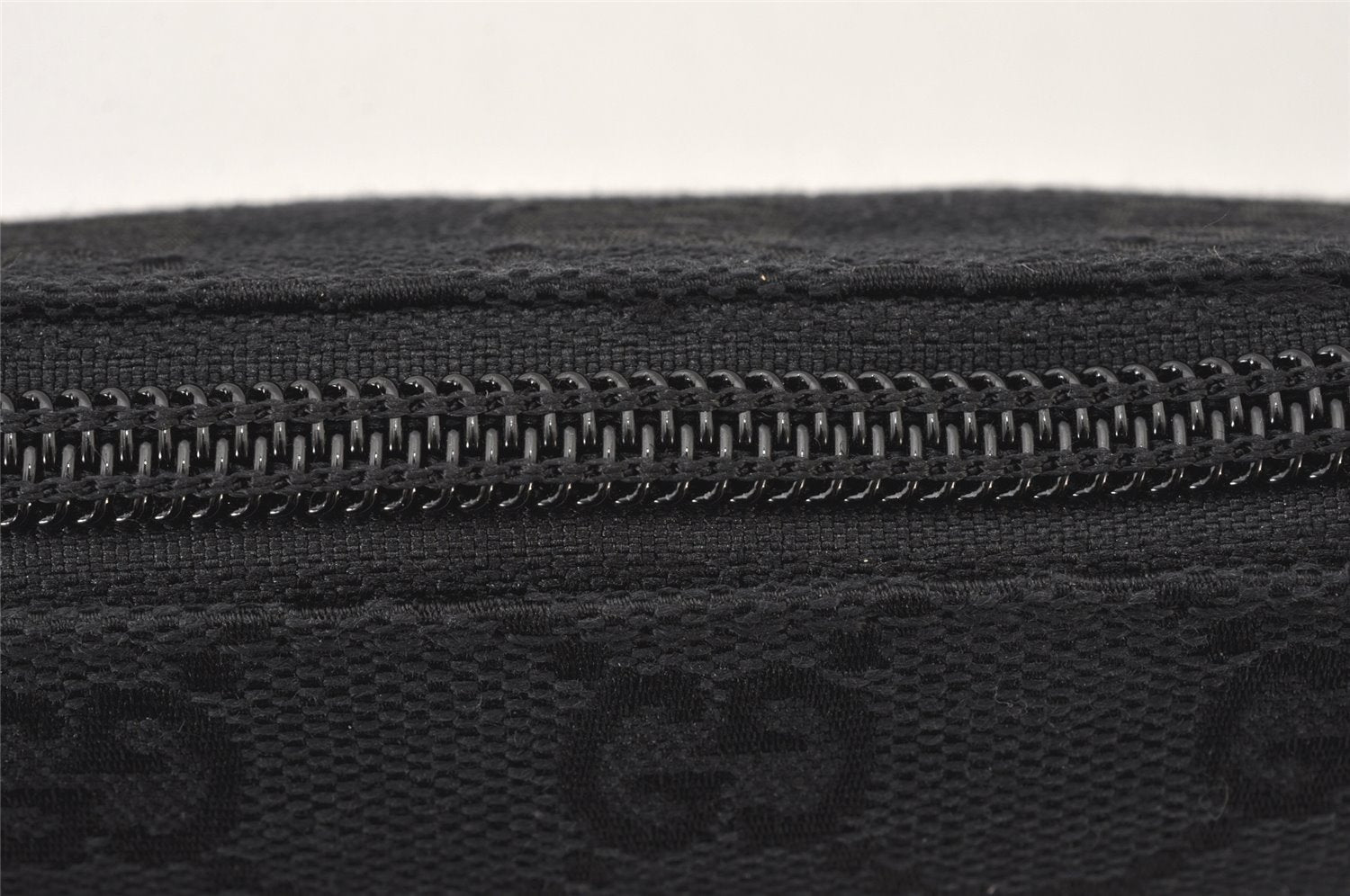 Authentic GUCCI Cosmetic Pouch Purse GG Canvas Leather 115237 Black 5144K