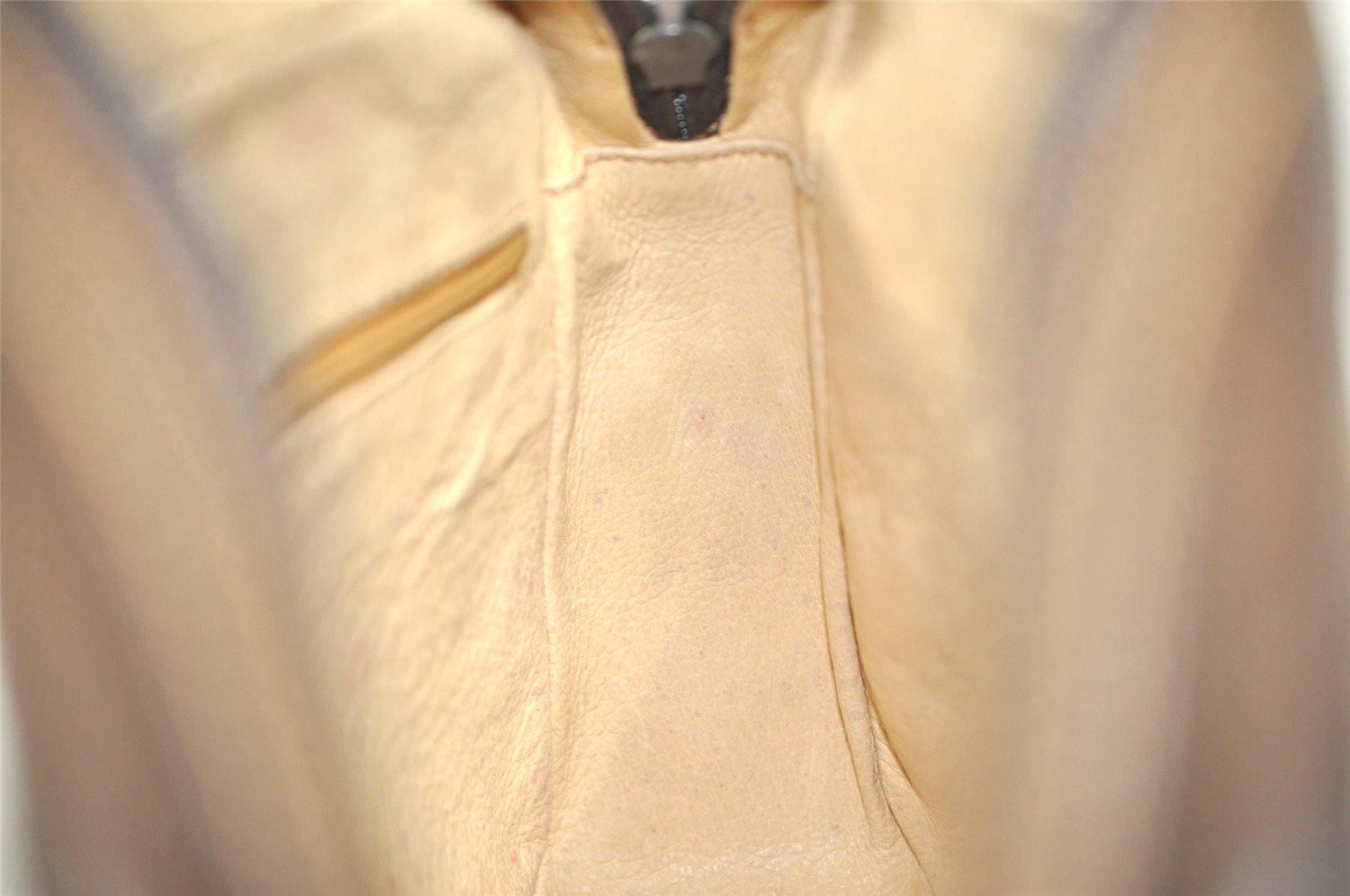 Authentic GUCCI Shoulder Cross Body Bag Purse GG PVC Leather Brown Junk 5146I