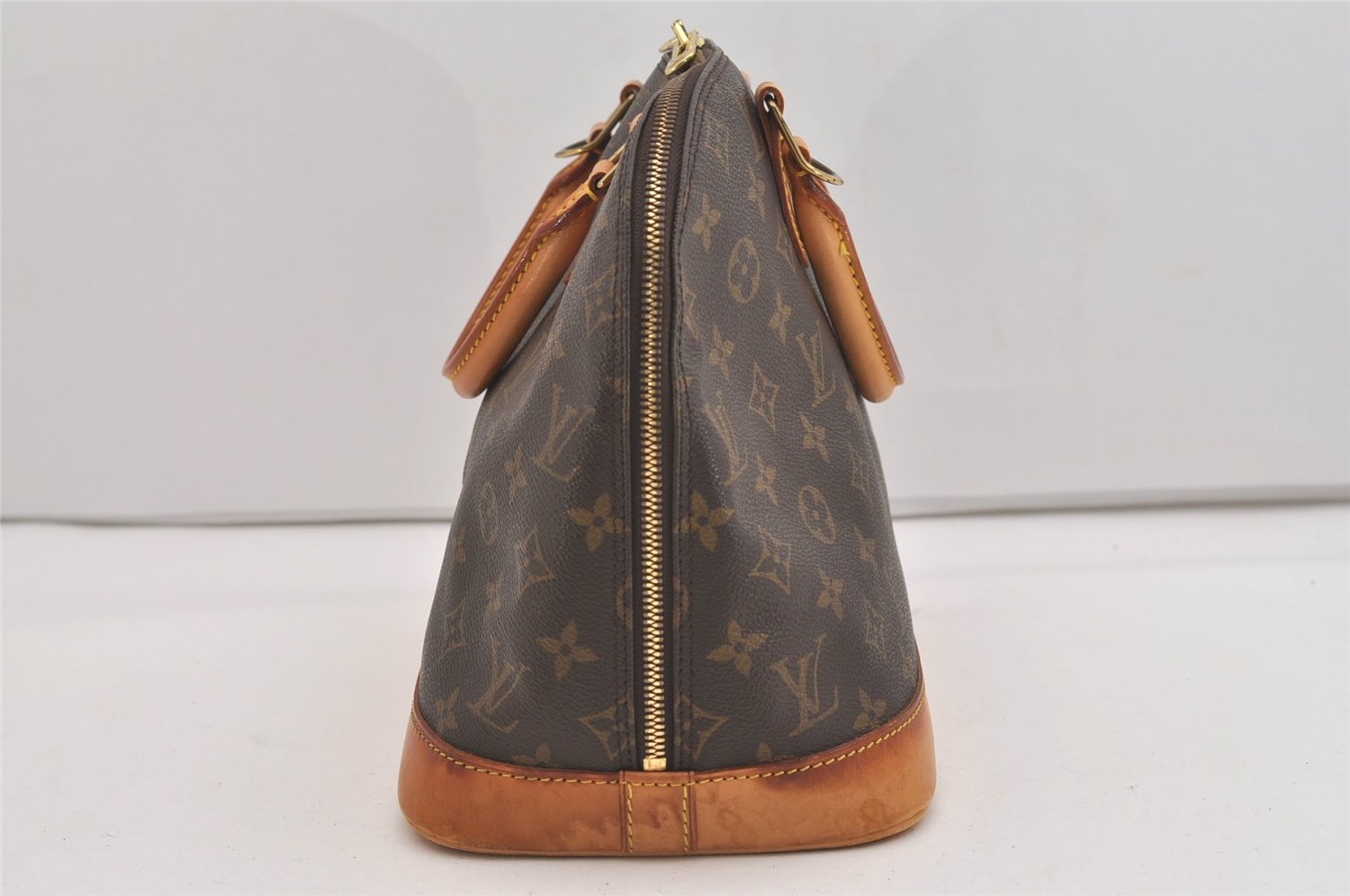 Authentic Louis Vuitton Monogram Alma Hand Bag Purse M51130 LV 5148J