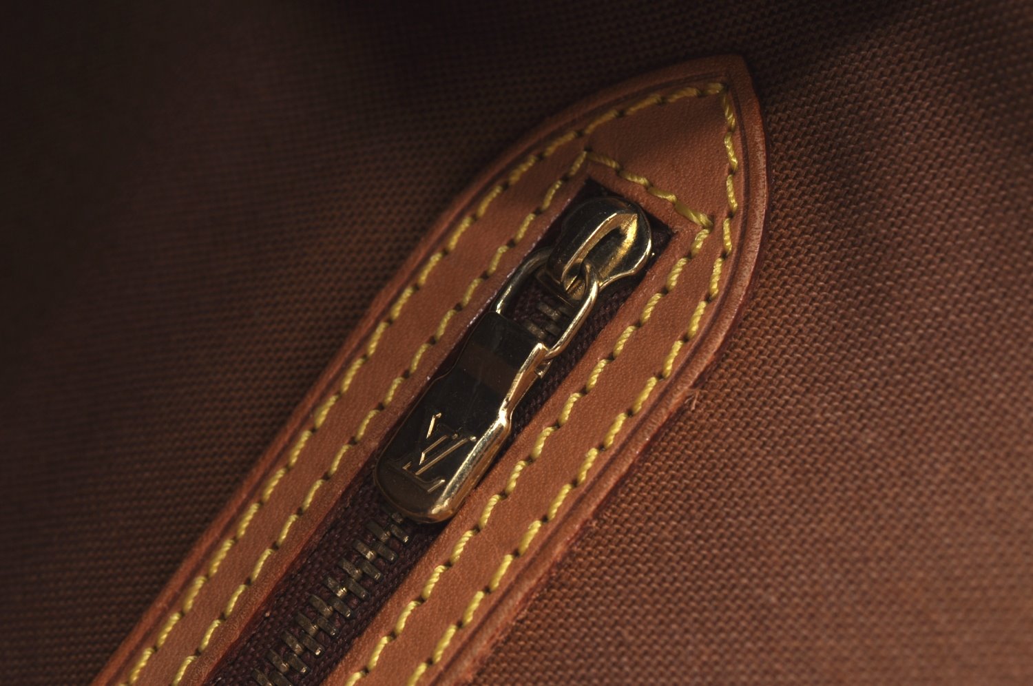 Authentic Louis Vuitton Monogram Beverly 41 M51121 2Way Shoulder Hand Bag 5151H