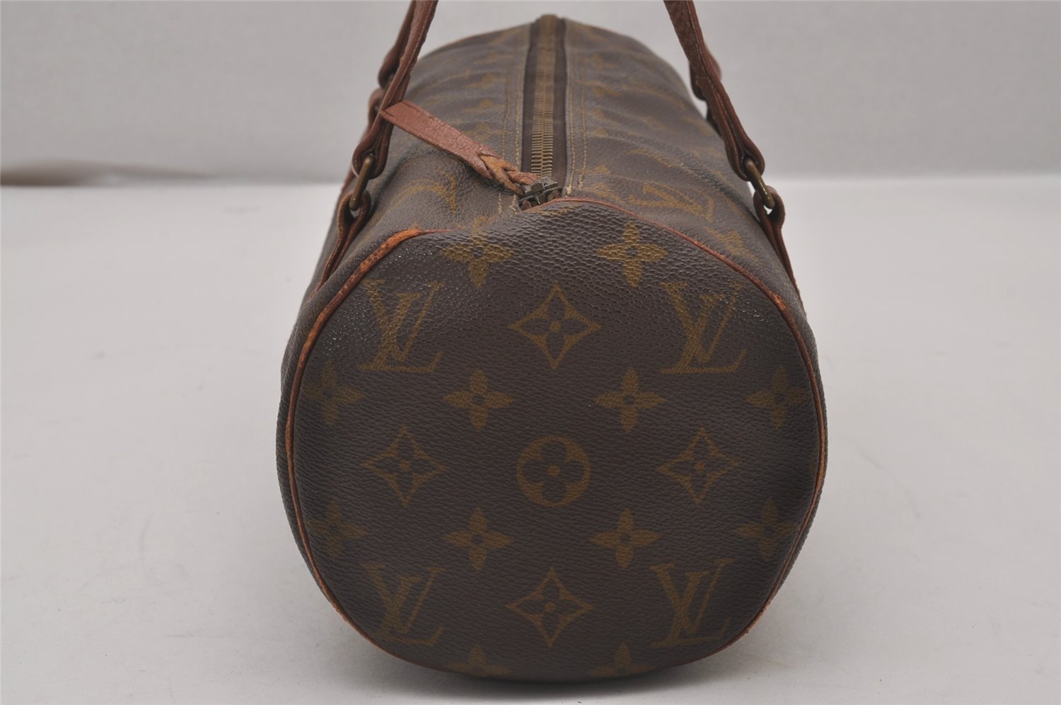 Authentic Louis Vuitton Monogram Papillon 30 Hand Bag Old Model LV 5151I