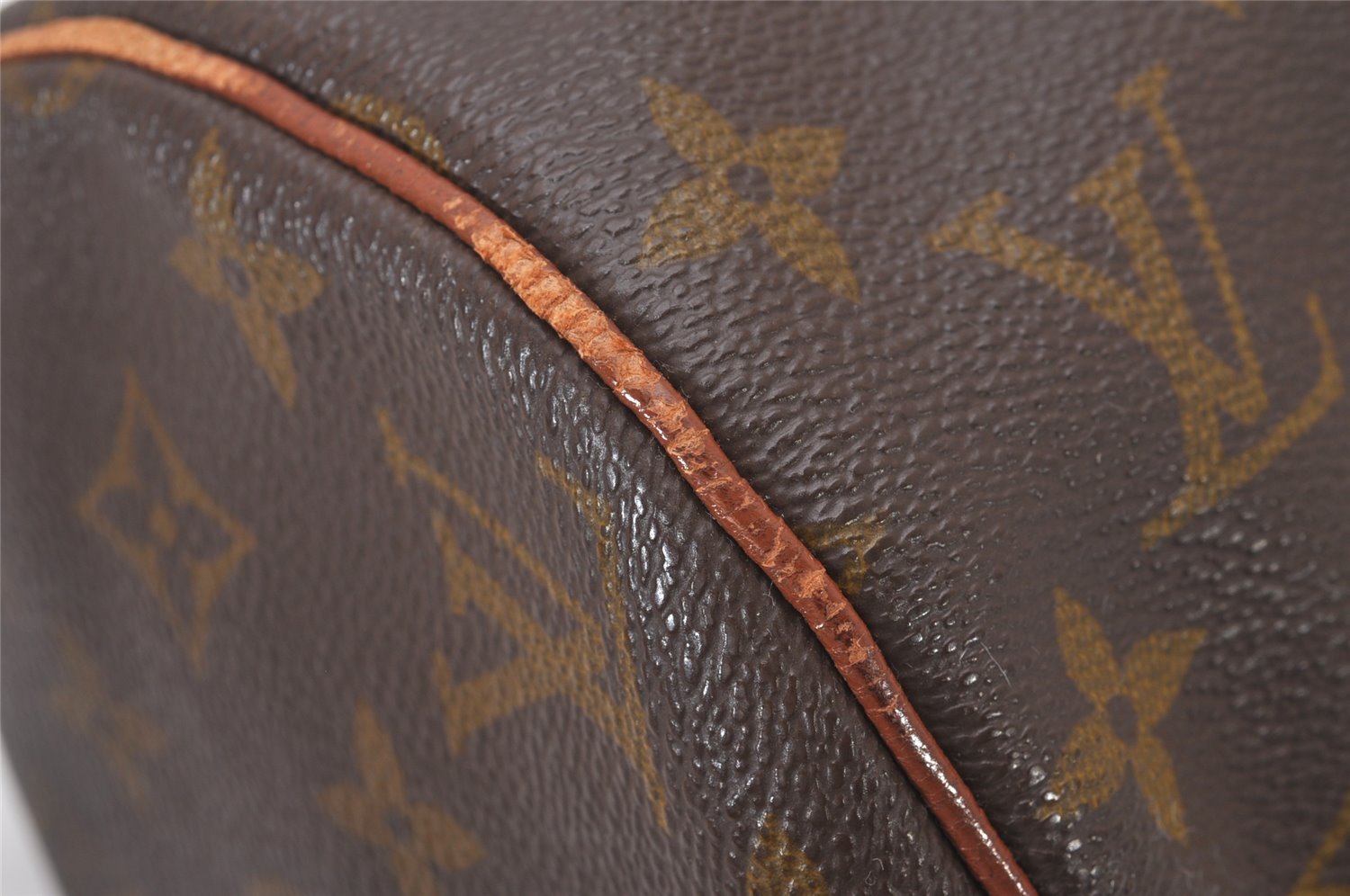 Authentic Louis Vuitton Monogram Papillon 30 Hand Bag Old Model LV 5151I