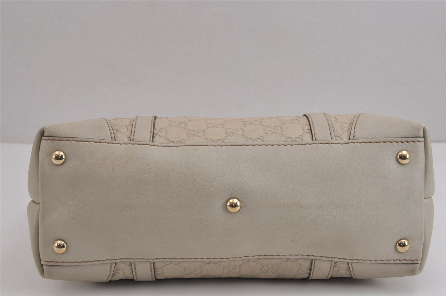 Authentic GUCCI Lovely Heart Guccissima GG Leather Tote Bag 257069 White 5153J