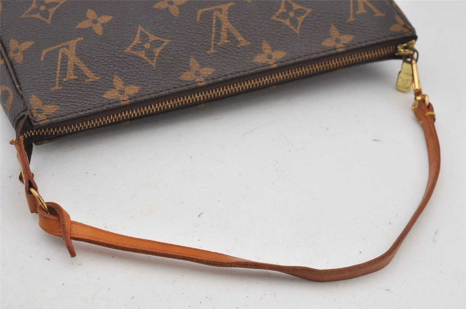 Authentic Louis Vuitton Monogram Pochette Accessoires Pouch M51980 LV 5156J