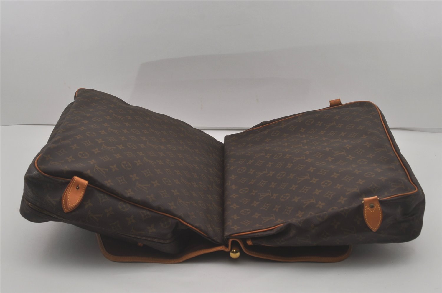 Auth Louis Vuitton Monogram Sac Chasse 2Way Shoulder Boston Bag M41140 LV 5158I
