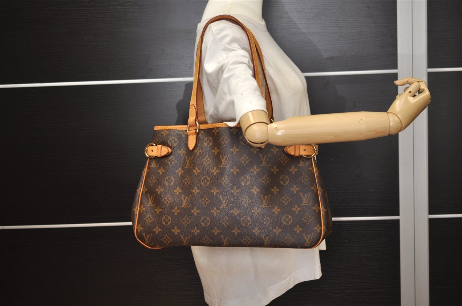 Authentic Louis Vuitton Monogram Batignolles Horizontal Tote Bag M51154 LV 5158J