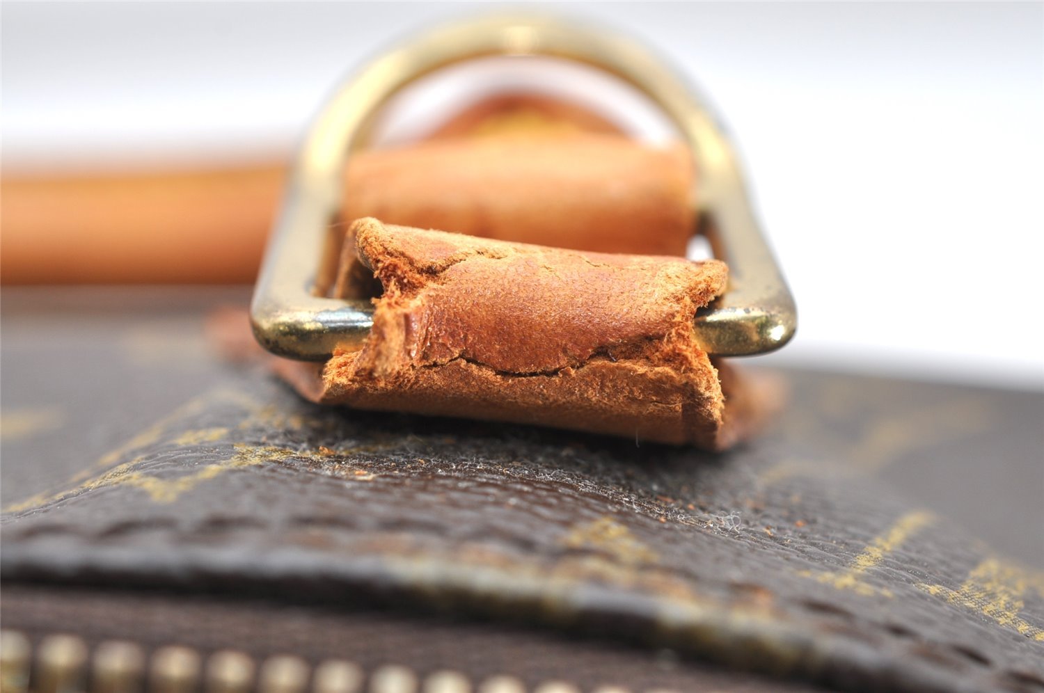 Authentic Louis Vuitton Monogram Alma Hand Bag Purse M51130 LV 5159K